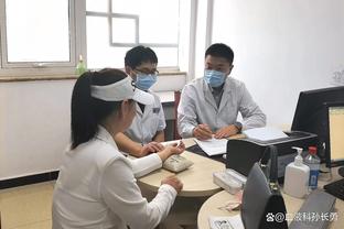 琼阿梅尼：皇马更衣室谈论姆巴佩加盟传闻，但他什么也没告诉我